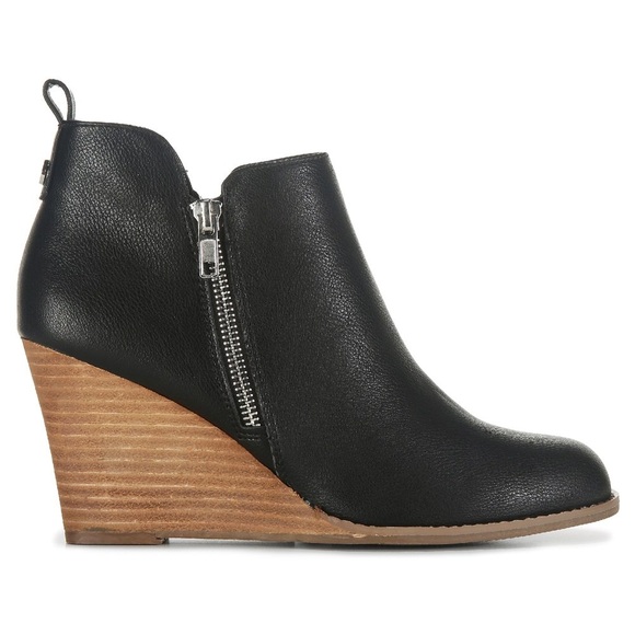 Gladice Wedge Bootie, Dolce Vita, NWOT - Picture 2 of 5